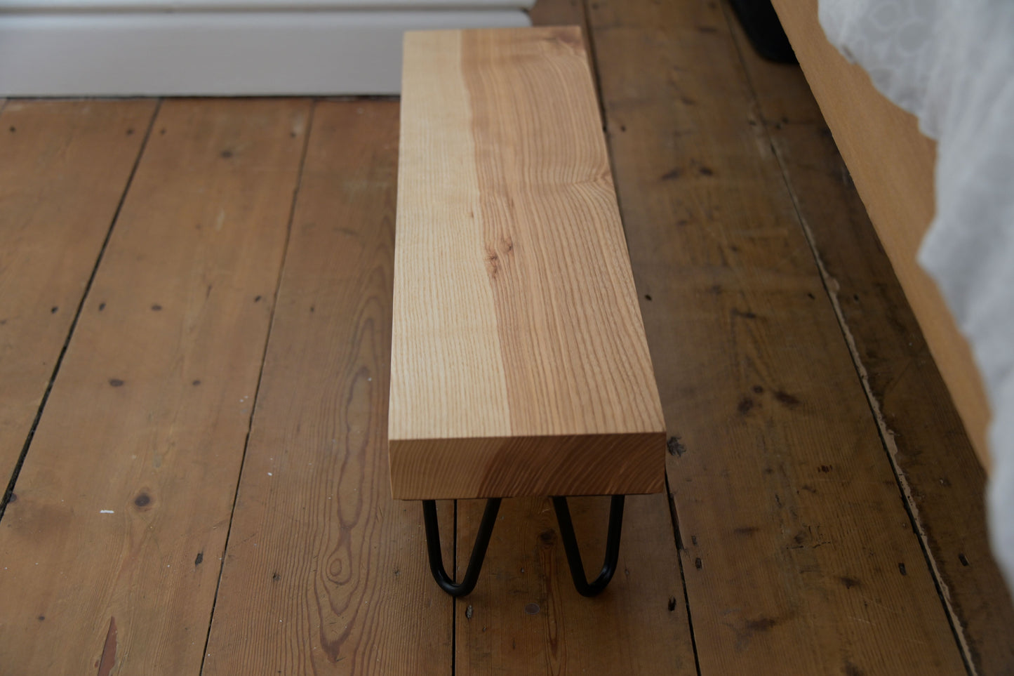Low Ash Table